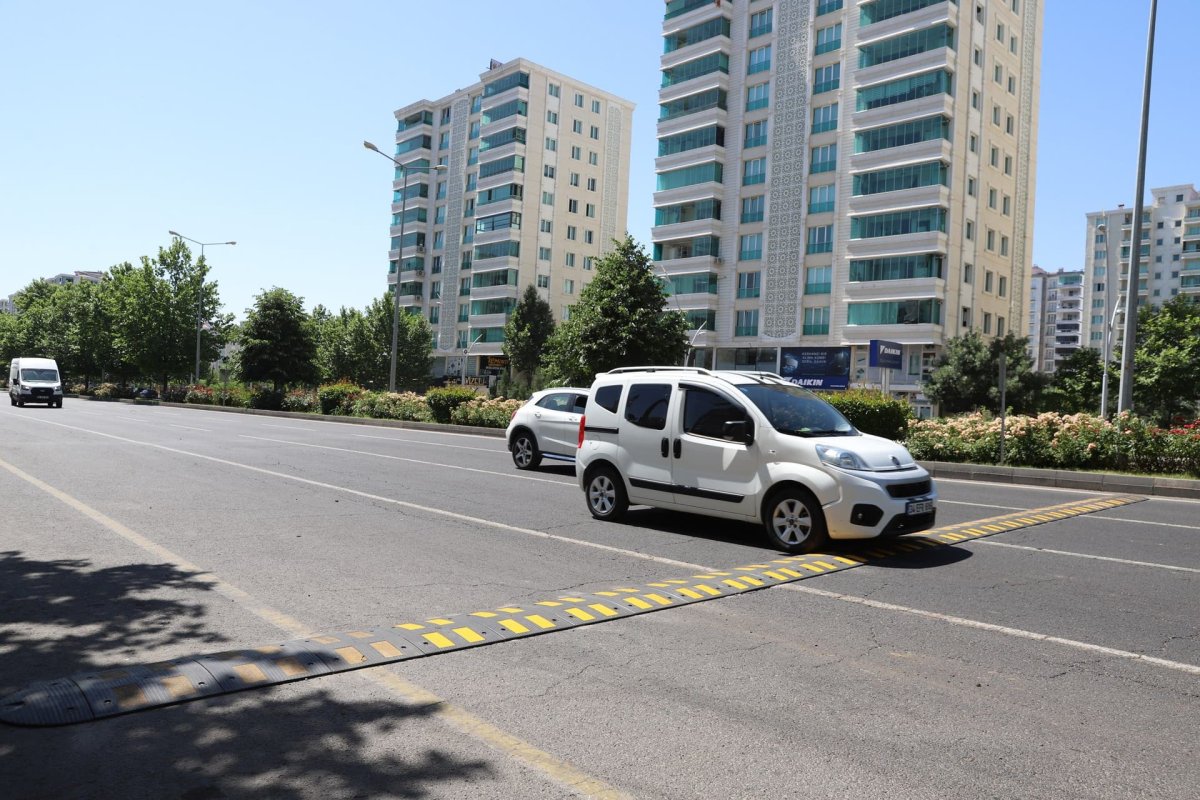 Fırat Bulvarı’nda Trafik Güvenliğini Artıracak Kritik Adımlar