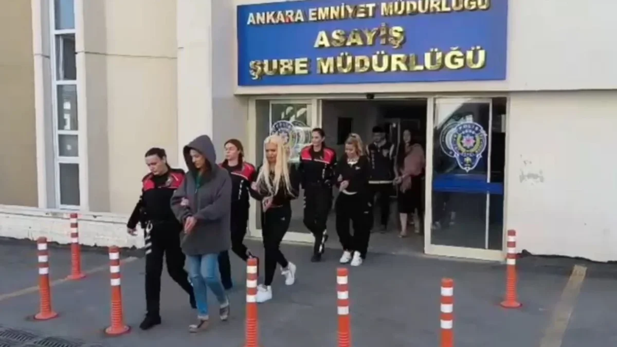 Tuğba Ekinci Hakkında Tutuklama Kararı