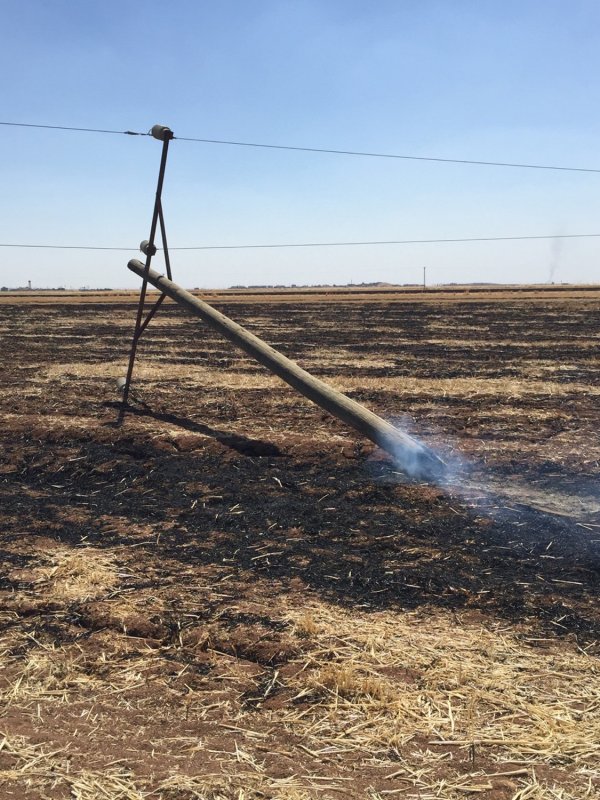 Yaşar Arvas Uyardı, Anız Yangınları Enerji Altyapısını Ve Tarımı Tehdit Ediyor