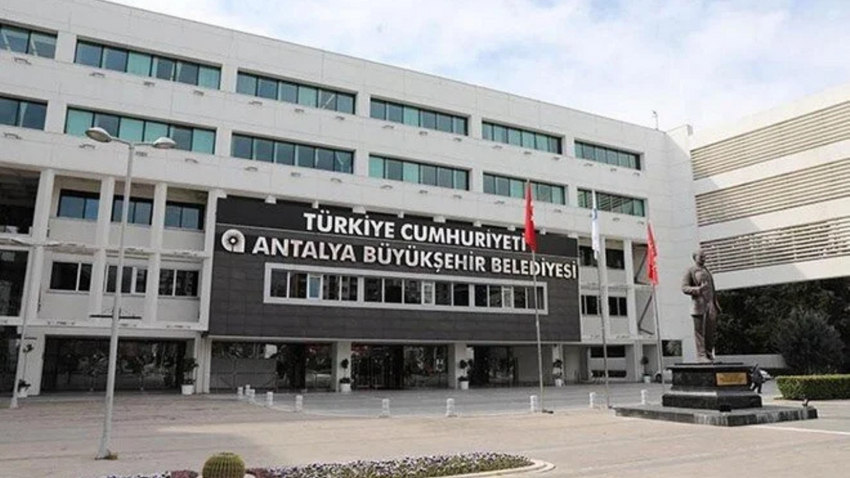 Antalya Büyükşehir Belediyesi’ne Yeni Operasyon: 25 Gözaltı