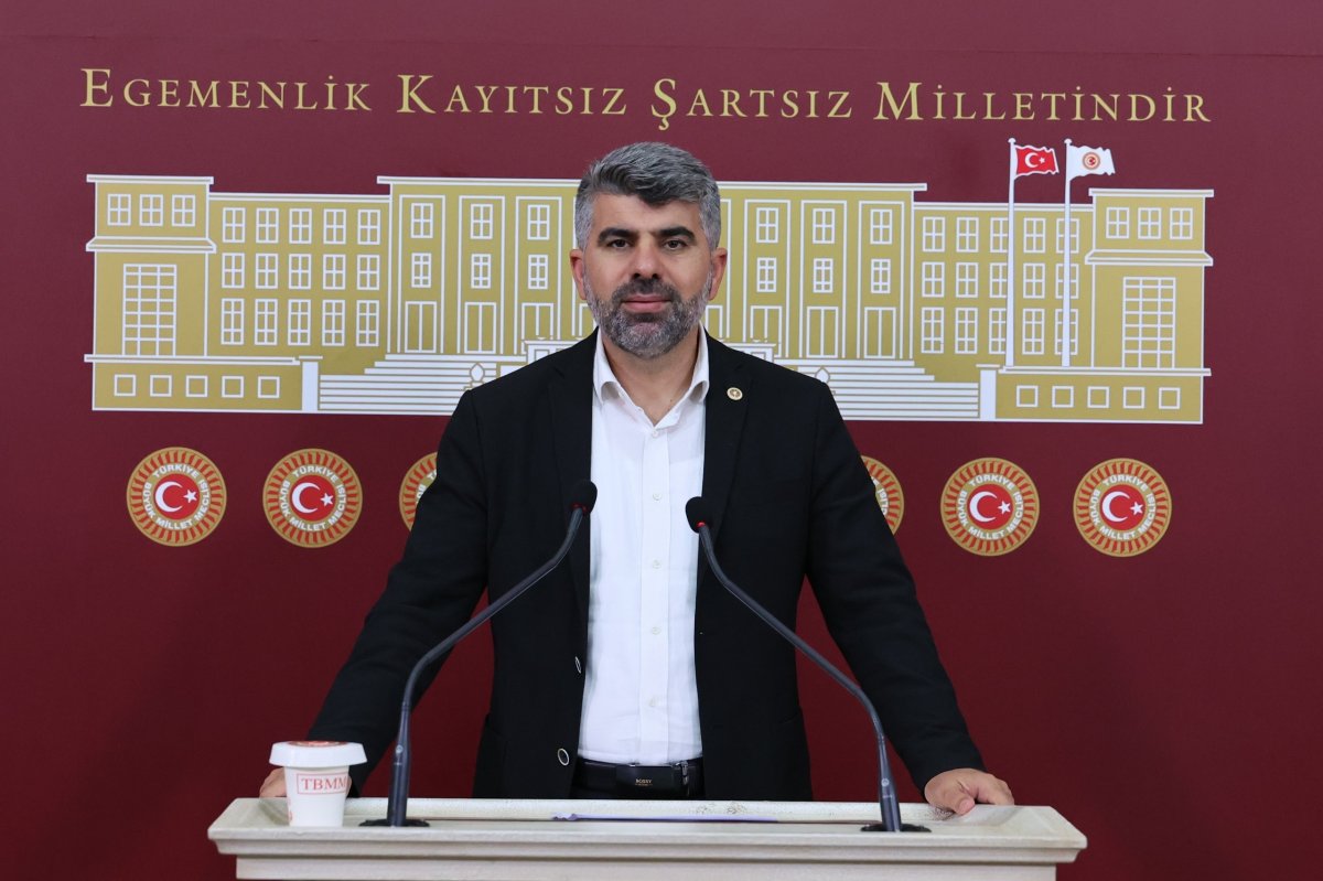 Faruk Dinç: “Diyarbakır’da Şehir Hastanesinin Bitmemiş Olması Vatandaşı Mağdur Ediyor”