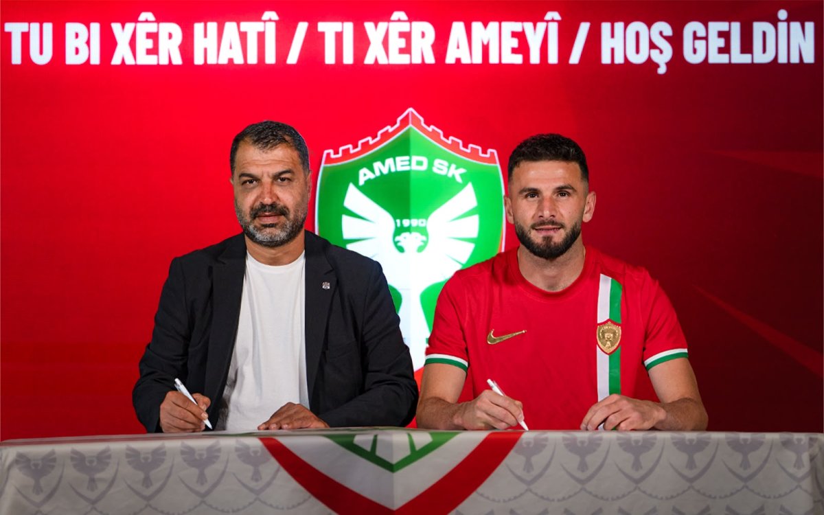 Lumbardh Dellova Amedspor İle Üç Yıllık Sözleşme İmzaladı