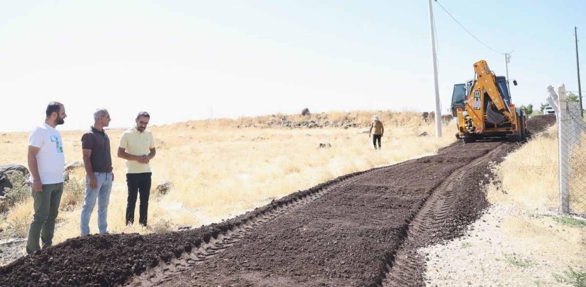 Kırsal Mahallelerde Hizmet Seferberliği Sürüyor