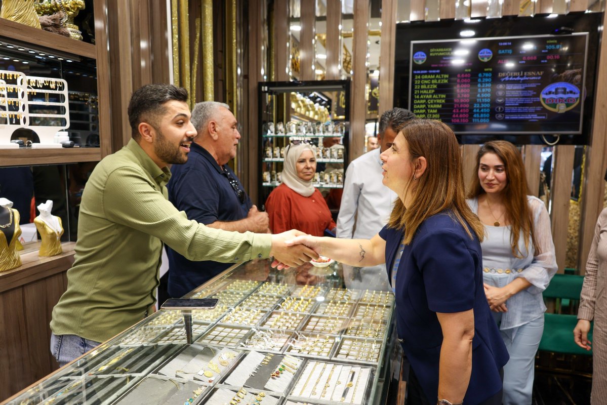 Eşbaşkan Bucak’tan Saldırıya Uğrayan Kuyumcuya Dayanışma Ziyareti