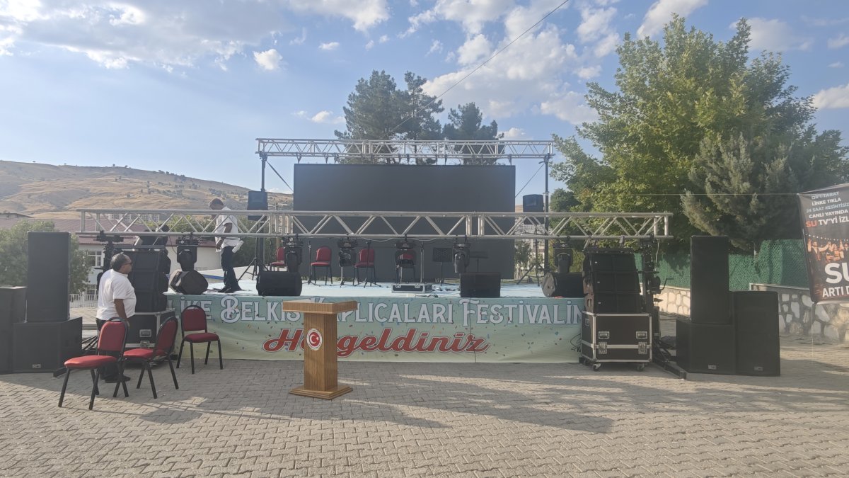 Malike Belkıs Festivali Bu Akşam Çermik Meydanında