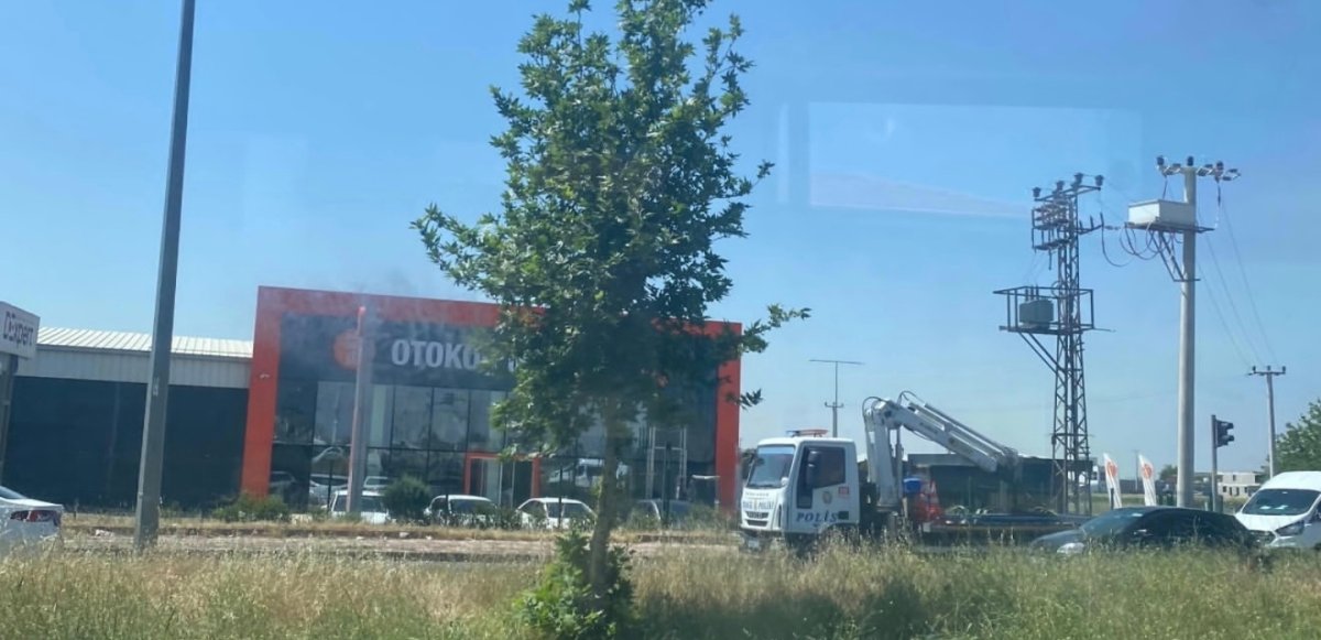 Diyarbakır'da Koç Grubu'na Yönelik Saldırılar Sürüyor
