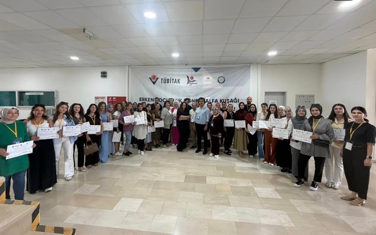 Dicle Üniversitesinde Yapay Zekâ Eğitimine Yoğun İlgi
