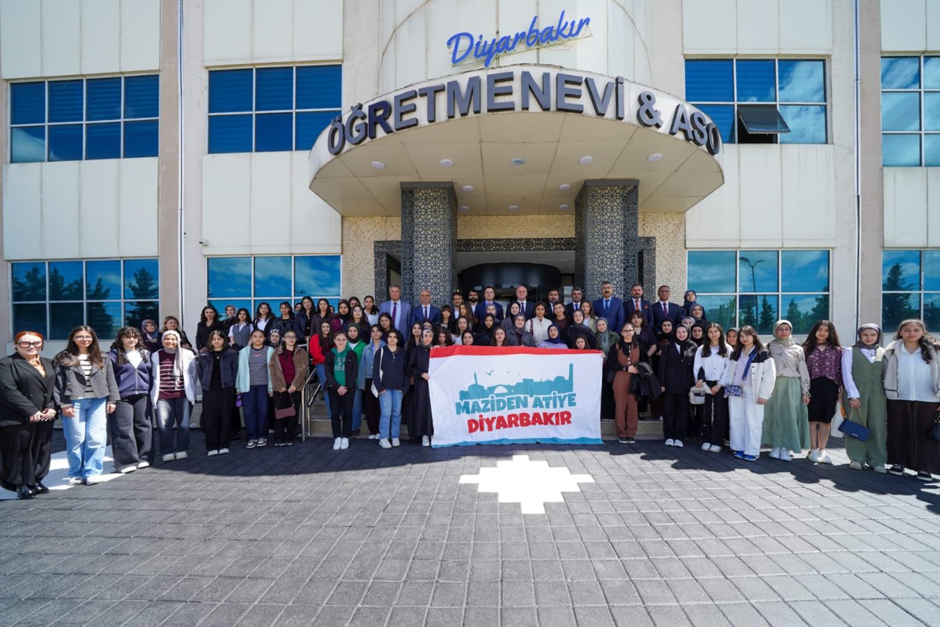 Maziden Atiye Diyarbakır Programı Coşkulu Açılışla Başladı
