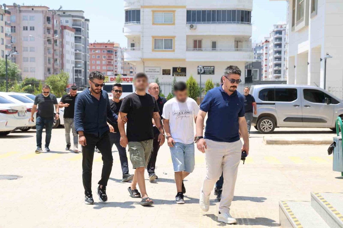 Adliye Önündeki Silahlı Kavga Soruşturmasında Gözaltına Alınan 4 Şüpheli Serbest Bırakıldı