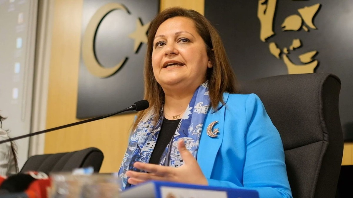 Burcu Köksal’ın AK Parti’ye Geçeceği İddiası Sonrası Haber Alınamıyor