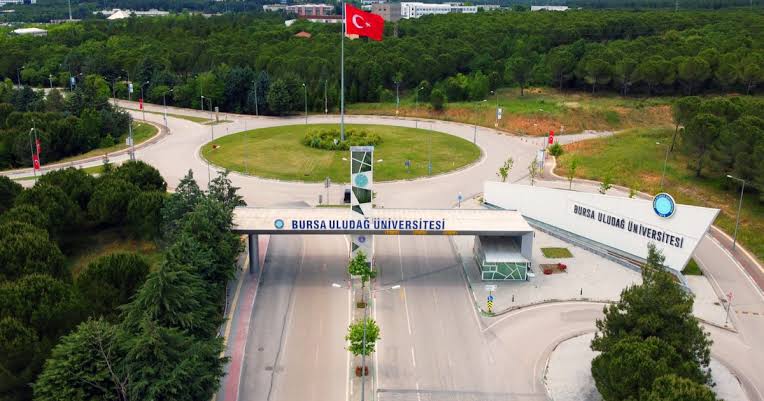 BUÜ’den Büyük Başarı: Türkiye’nin En İyi 18. Üniversitesi Oldu