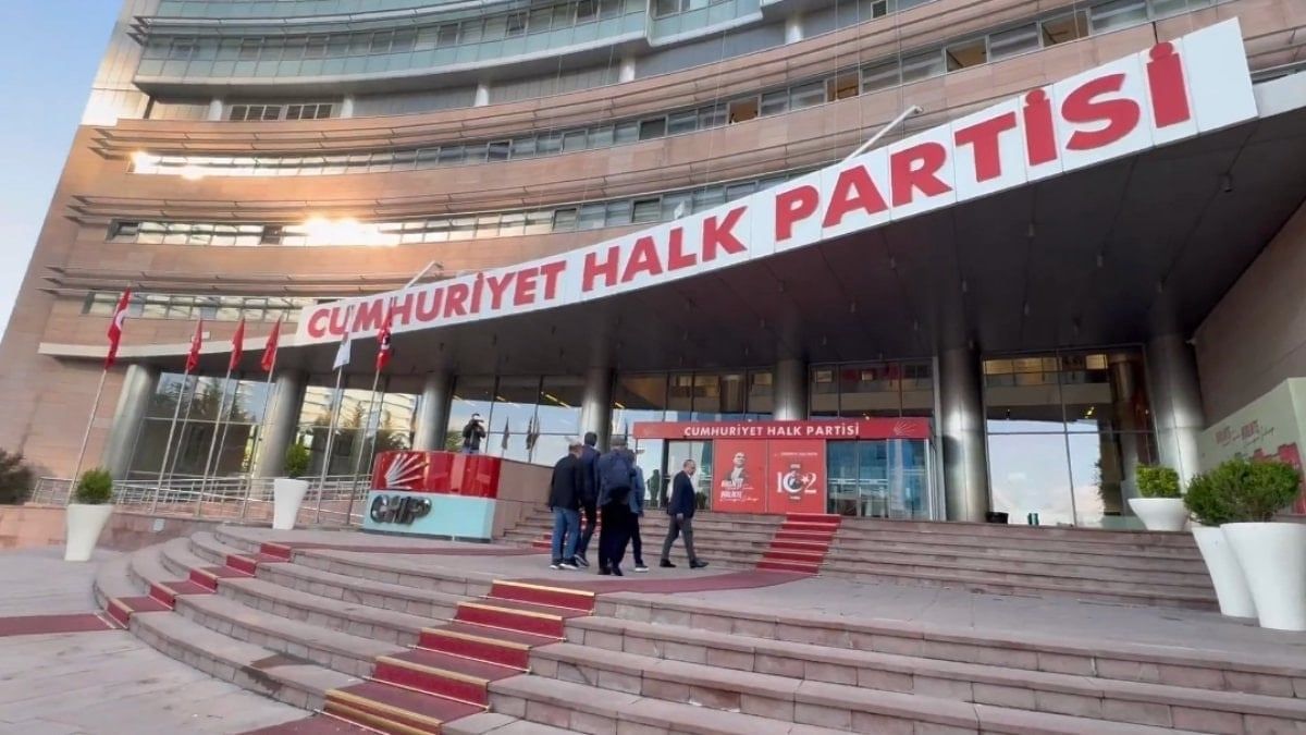 CHP bayramda ne yapacak? Kılıçdaroğlu genel merkezde, Özel il başkanlığında!