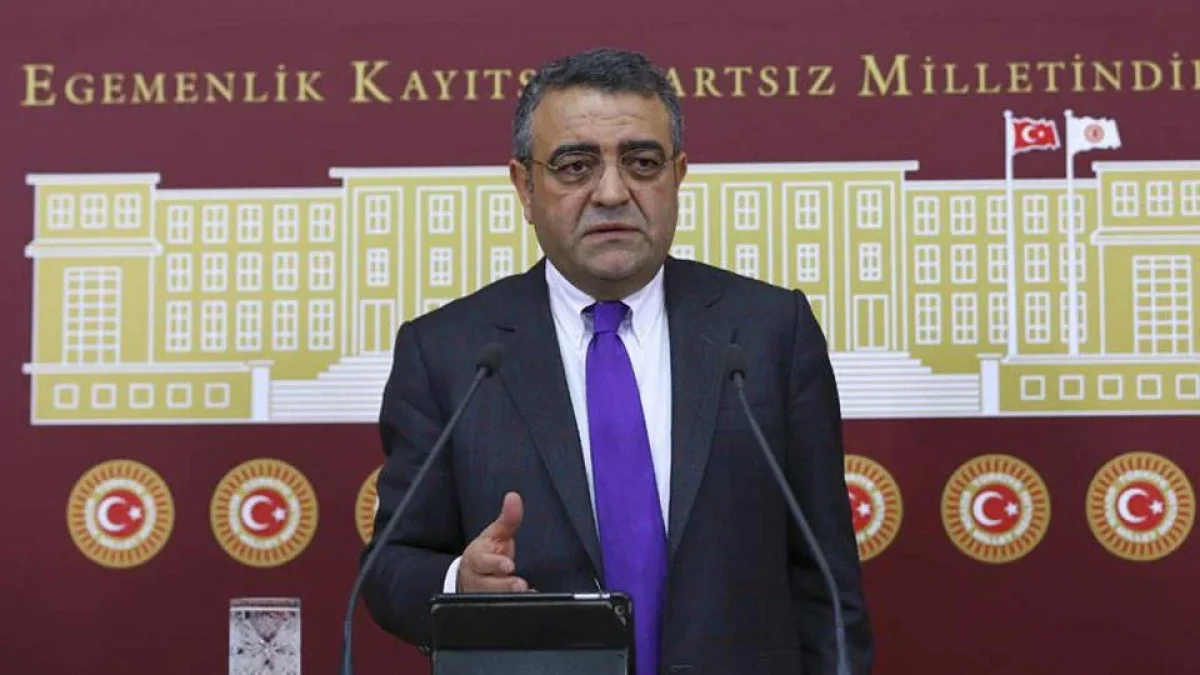 Sezgin Tanrıkulundan 12 Eylül Mesajı Partilerin Yönetimine Yargıyla Müdahale De Darbedir