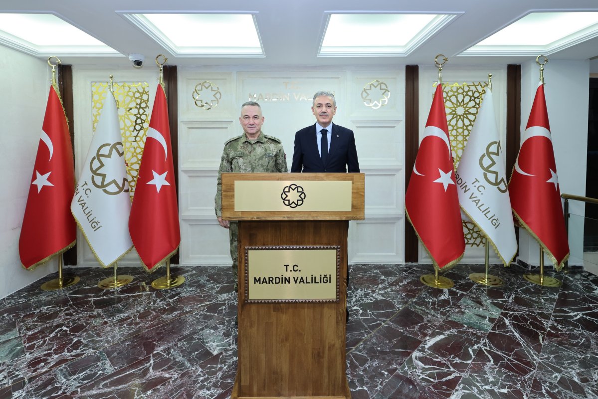 2’nci Ordu Komutanı Yaralı’dan Vali Akkoyun’a Nezaket Ziyareti