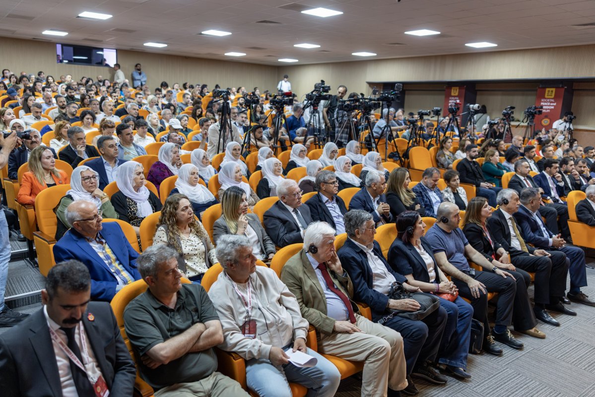 Toplumsal Barış ve Özgürlük Forumu Devam Ediyor