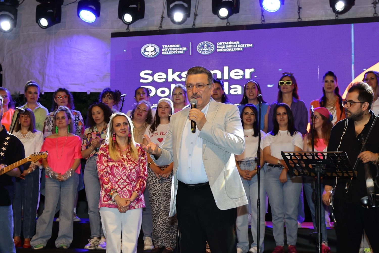 Horasanlılar Derneği’nden Aşure İkramı ve Piknik Etkinliği