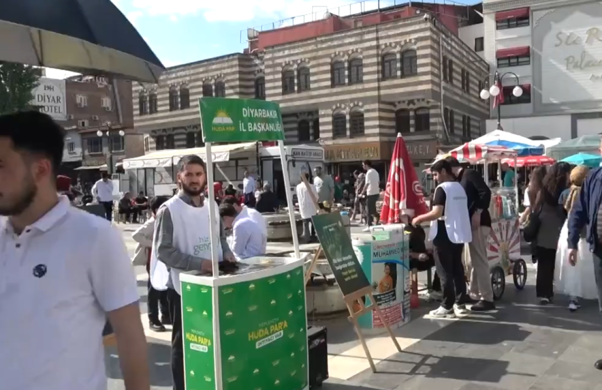 Hür Gençlik’ten Uyuşturucuya Karşı Farkındalık Çalışması: “Bağımlı Olma, Hür Ol”