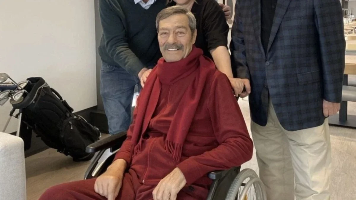 Kadir İnanır Yoğun Bakımda: “Çok Riskli Bir Süreçten Geçiyoruz” Açıklaması