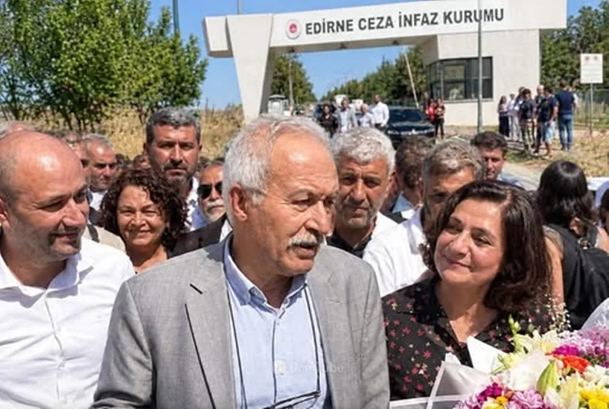 Selçuk Mızraklı Diyarbakırda Tabipler Odası Ve Baroyu Ziyaret Etti