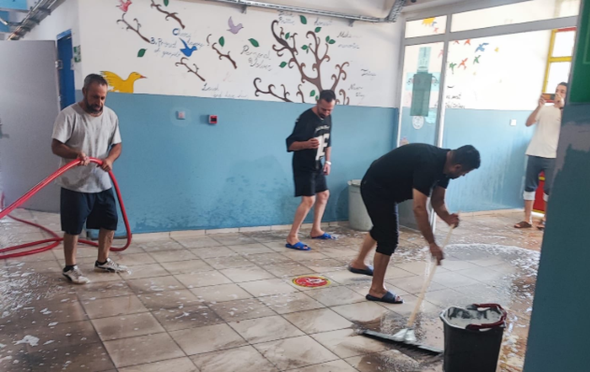 Diyarbakırda Öğretmenlerden Alkışlanacak Örnek Davranış