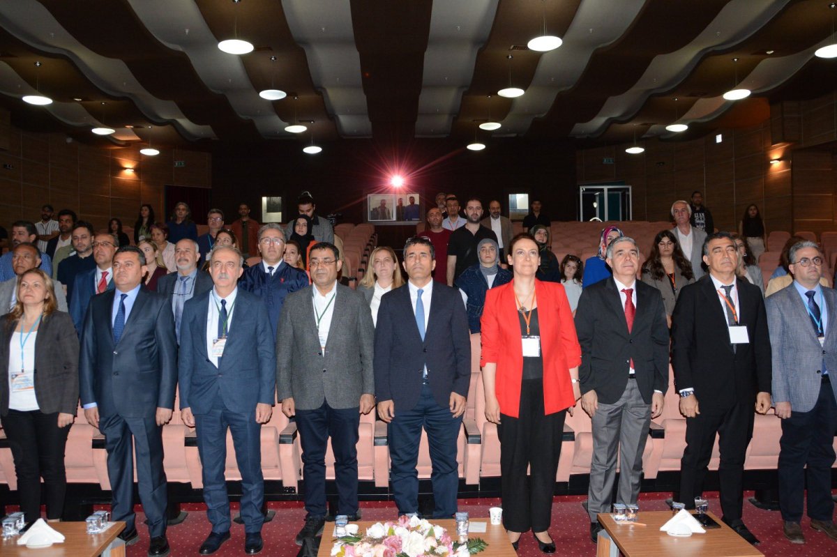 Dicle Üniversitesi’nde Bilim Şöleni