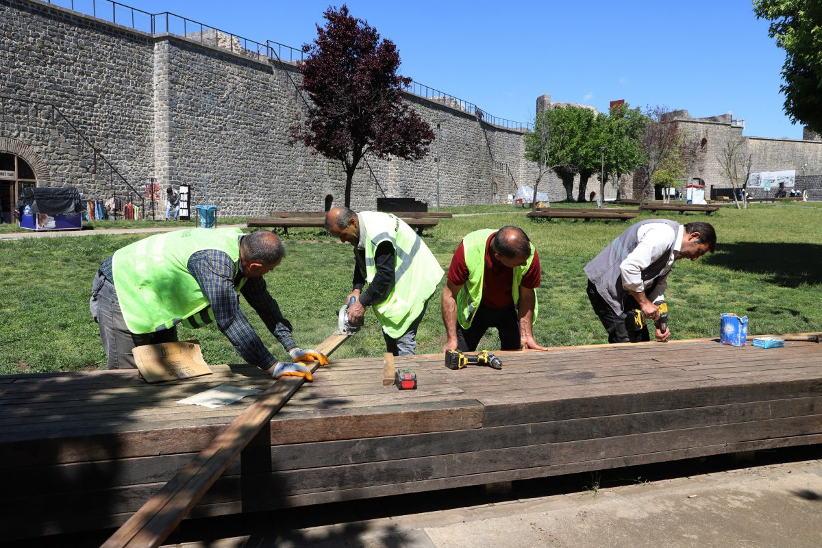 Diyarbakır’da Parklar Yaz Sezonuna Hazırlanıyor